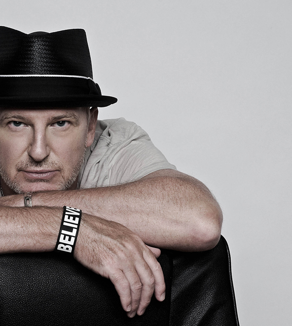 Interview with Alan Frew (Glass&nbsp;Tiger)